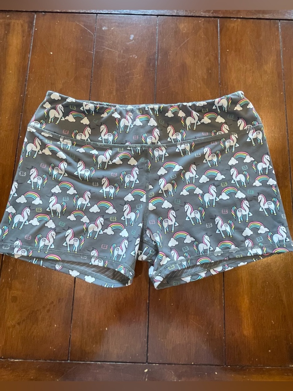 IAB MFG XL 3” booty shorts